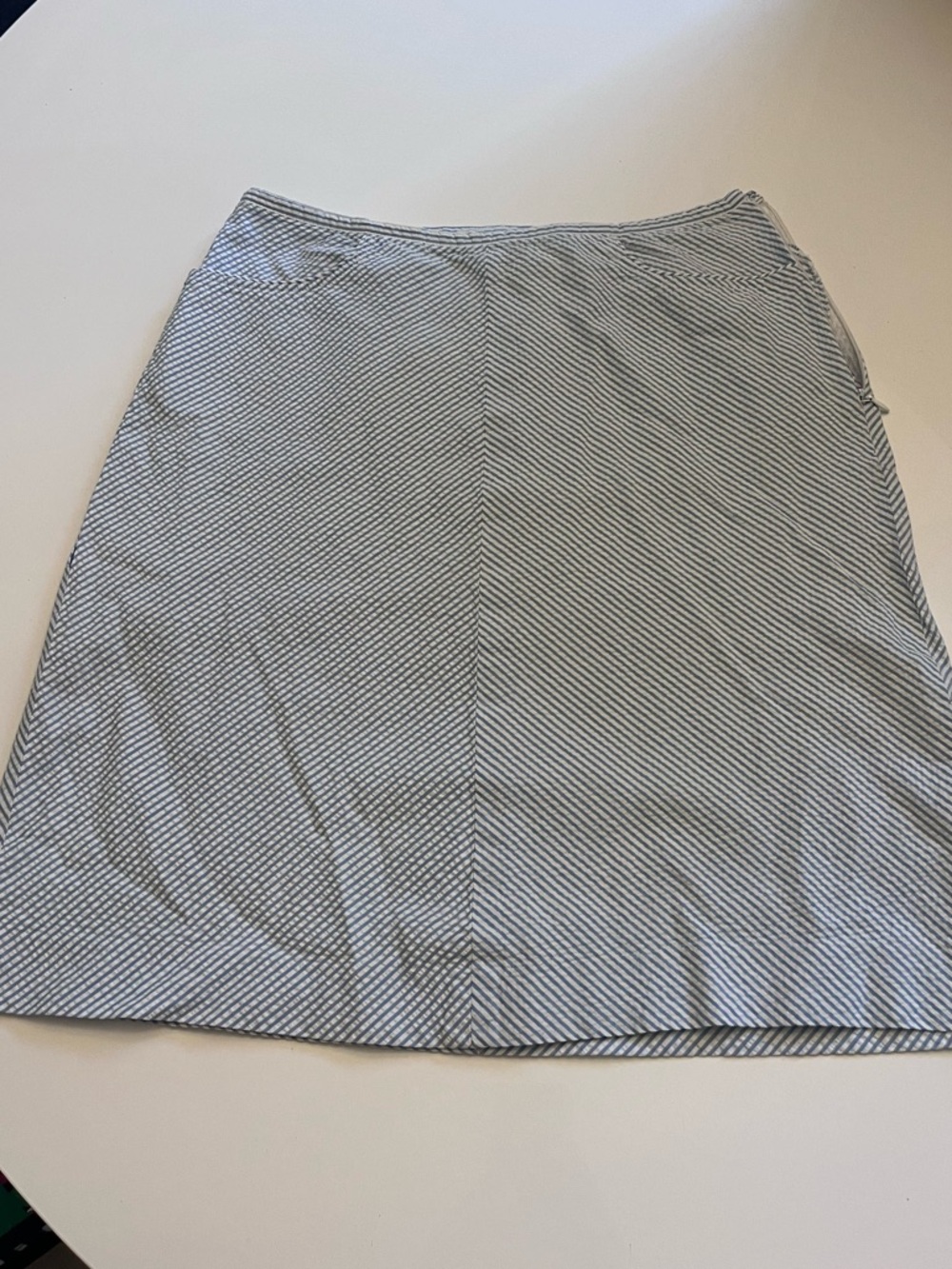 Ann Taylor Seersucker skirt